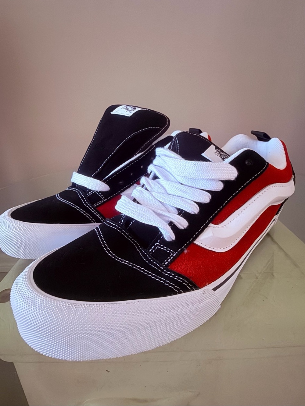 Vans Knu Skool Skate Shoe - Red / True White / Black size 10.5